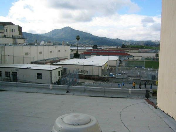 San Quentin - Installation