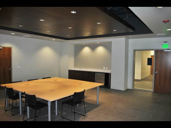 Conference Svc Bar