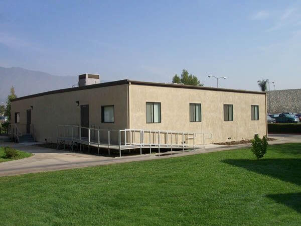 Stucco w-Above Grade Foundation